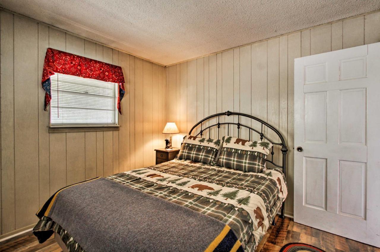 Quiet Cabin With Mountain Views About 3 Mi To Gatlinburg Εξωτερικό φωτογραφία