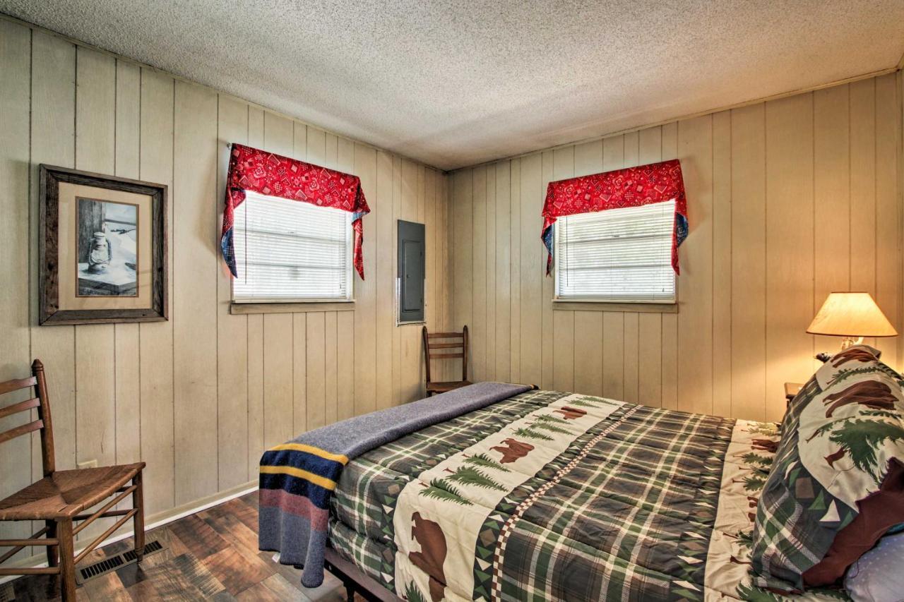 Quiet Cabin With Mountain Views About 3 Mi To Gatlinburg Εξωτερικό φωτογραφία
